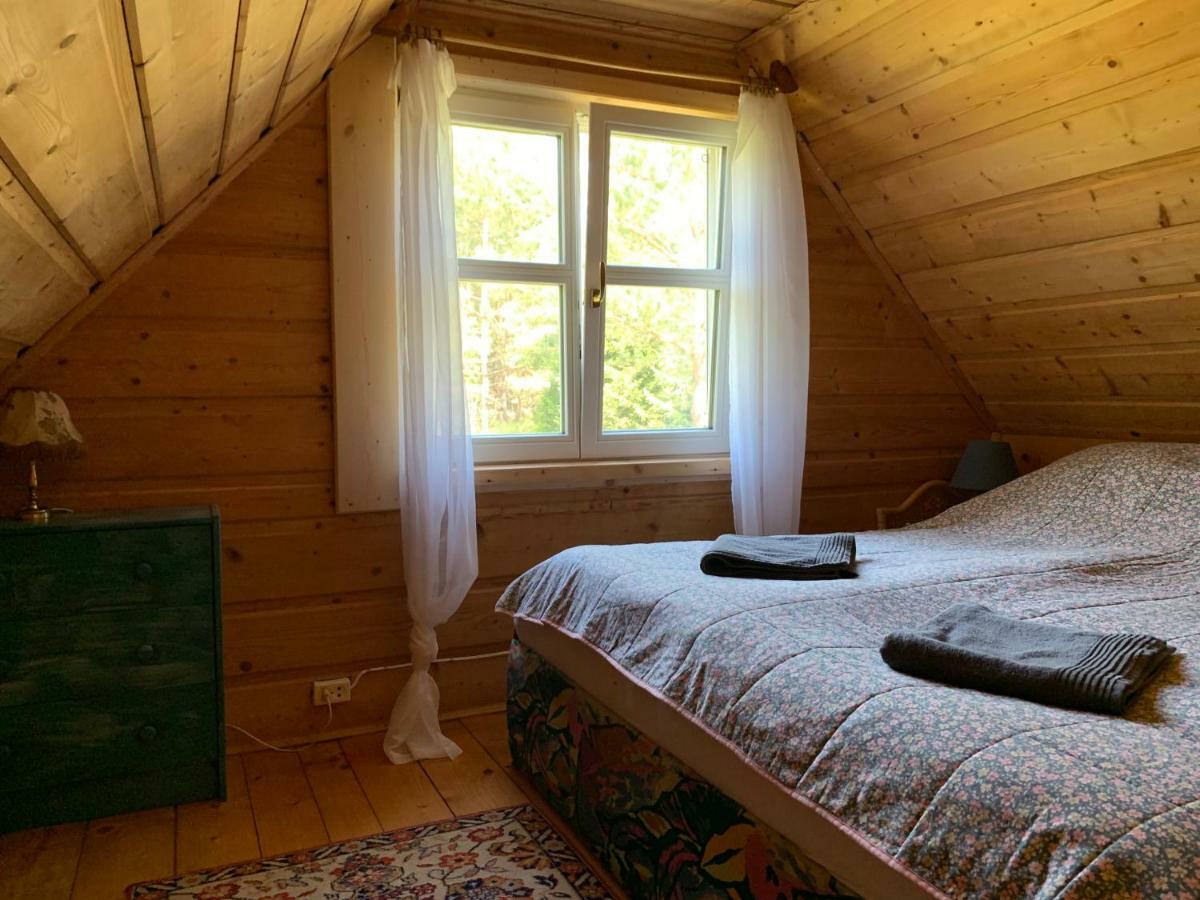Swiety Spokoj Laka I Woda Pozezdrze Kültér fotó